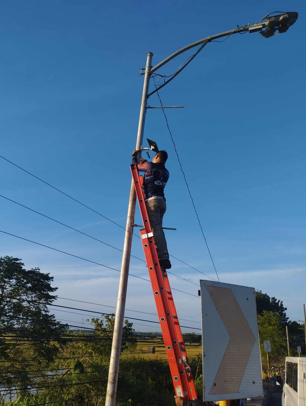 Installation team at DPWH CamSur